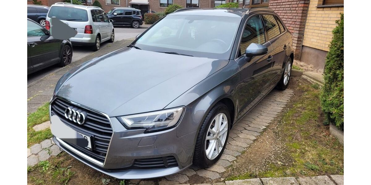 Audi A3 141.000 km 14.000 &euro; Neukirchen-Vluyn 47506