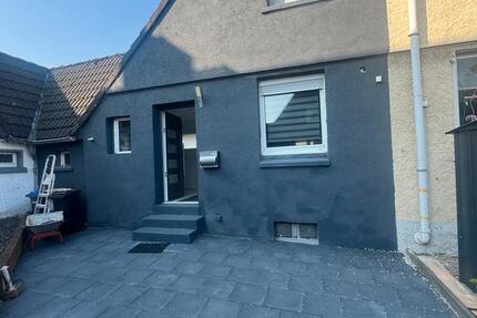 Haus Krefeld Gellep-Stratum - 3 Zimmer, 100 m&sup2;, 380.000&euro; | Angebot:26194864