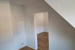Dachgeschoßwohnung Essen Stadtbezirk IX - 3 Zimmer, 42 m&sup2;, 445&euro; | Angebot:25854722