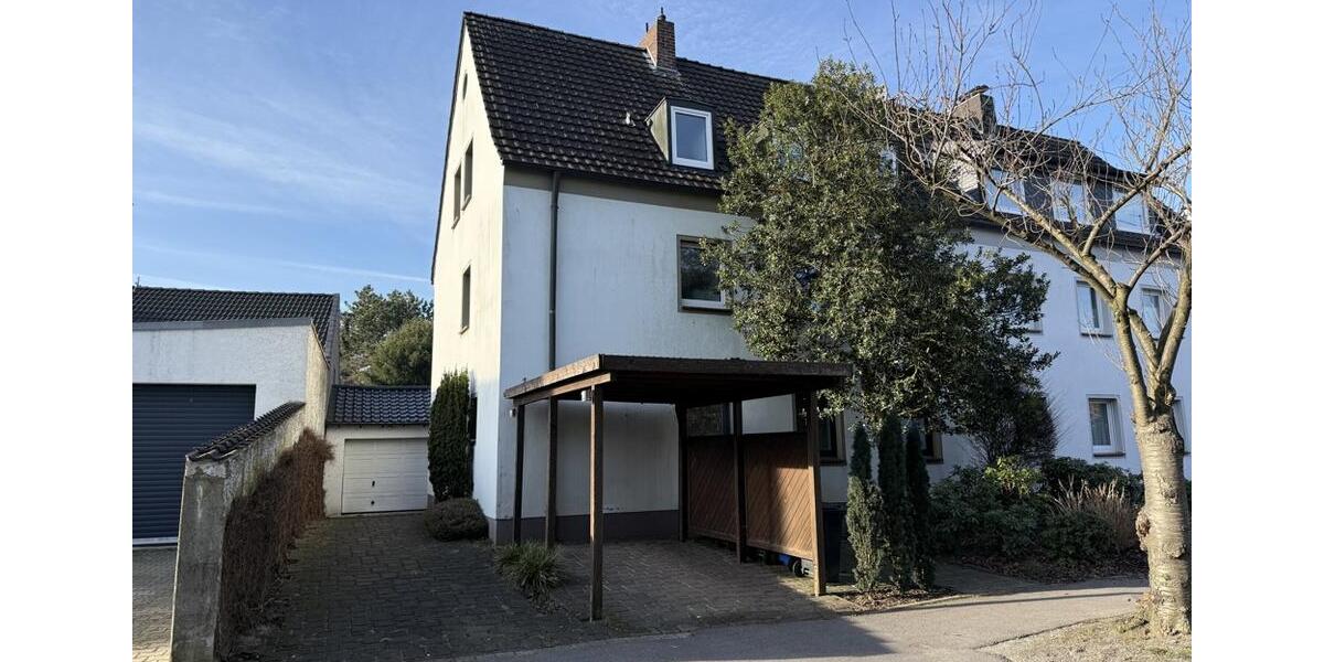 Erdgeschoßwohnung Gladbeck - 3 Zimmer, 135 m&sup2;, 1.300&euro; | Angebot:26021642