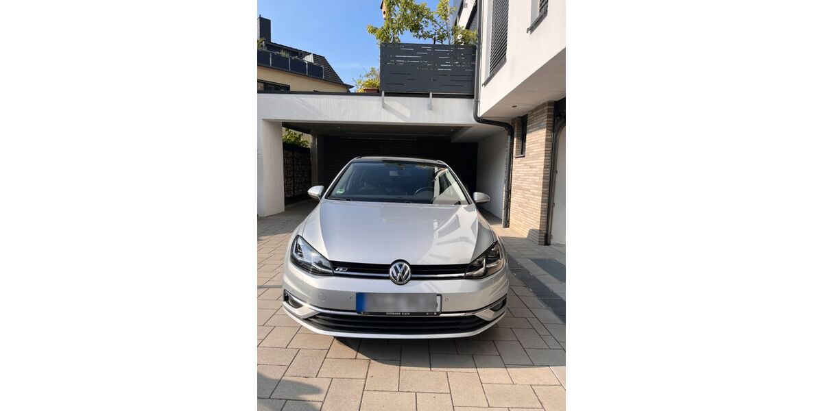 VW Golf 97.211 km 16.400 &euro; Wesel 46485