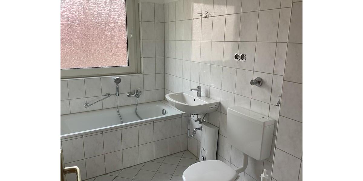 Etagenwohnung Gelsenkirchen Buer - 3.5 Zimmer, 67 m&sup2;, 536&euro; | Angebot:26141855