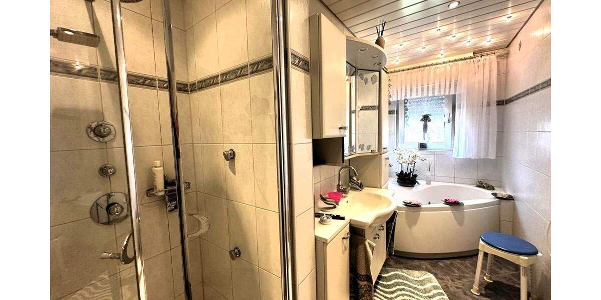 Mehrfamilienhaus, Wohnhaus Gelsenkirchen Horst - 799.000&euro; | Angebot:25779528