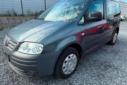 VW Caddy 335.945 km 2.299 &euro; Gelsenkirchen 45884