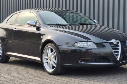 Alfa Romeo GT 204.000 km 5.950 &euro; Oberhausen 46117