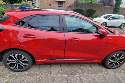 Ford Puma 56.900 km 15.900 &euro; Krefeld 47829