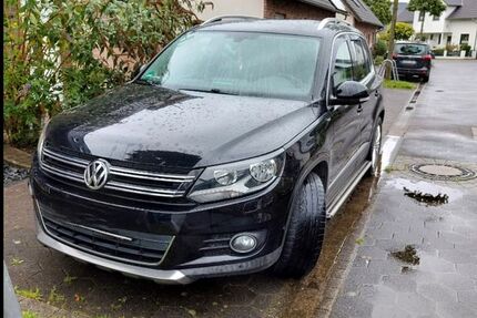 VW Tiguan 91.000 km 16.000 &euro; Moers 47447