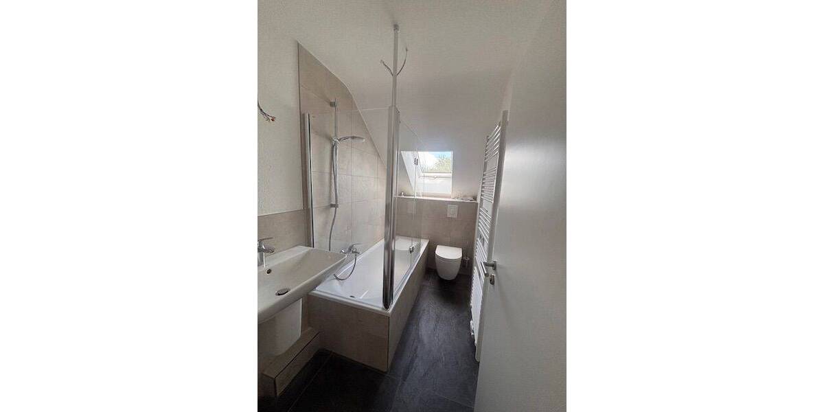 Etagenwohnung Mülheim an der Ruhr Broich - 3 Zimmer, 65 m&sup2;, 555&euro; | Angebot:26292894