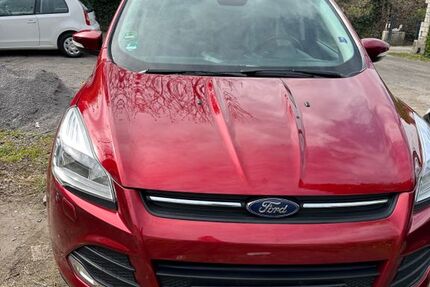 Ford Kuga 173.312 km 7.000 &euro; Duisburg 47198