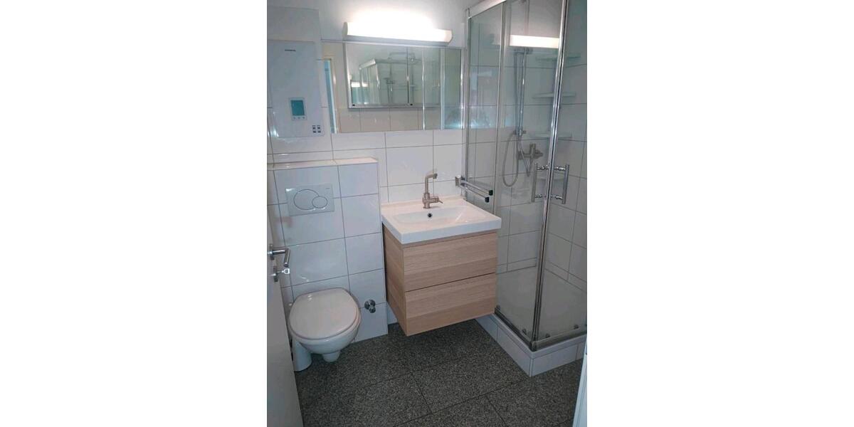 Etagenwohnung Krefeld Bockum - 1 Zimmer, 30 m&sup2;, 345&euro; | Angebot:26236984