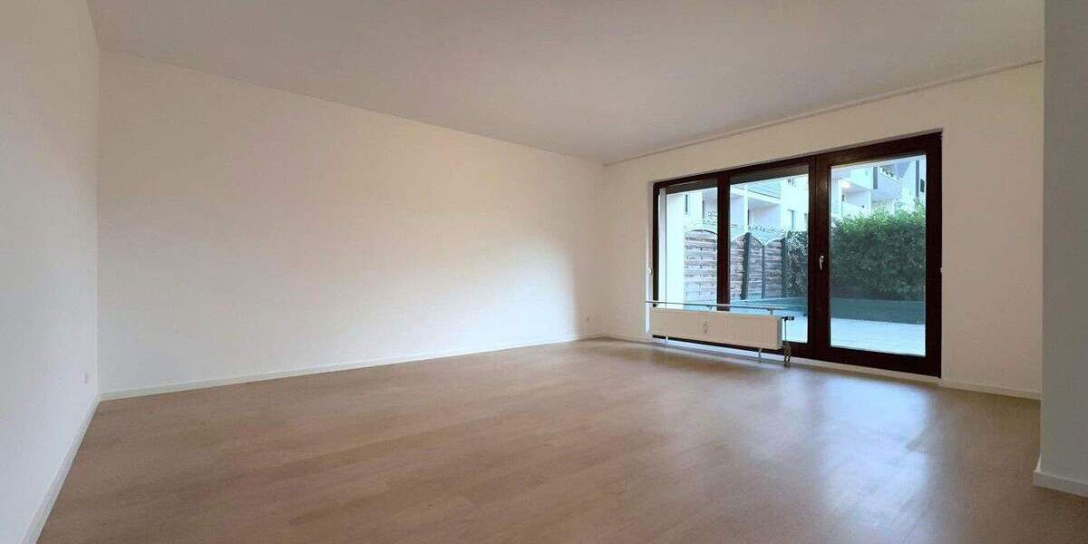 Terrassenwohnung Krefeld Cracau - 3 Zimmer, 101 m&sup2;, 219.000&euro; | Angebot:25686734