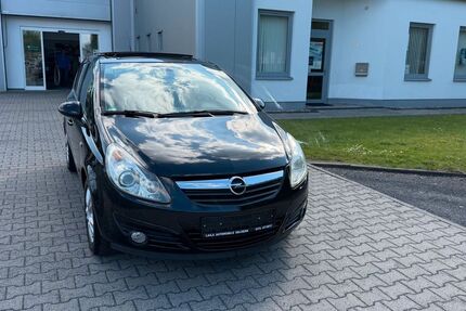 Opel Corsa 200.000 km 3.799 &euro; GELDERN 47608