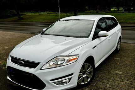 Ford Mondeo 93.000 km 4.700 &euro; Oberhausen 46149