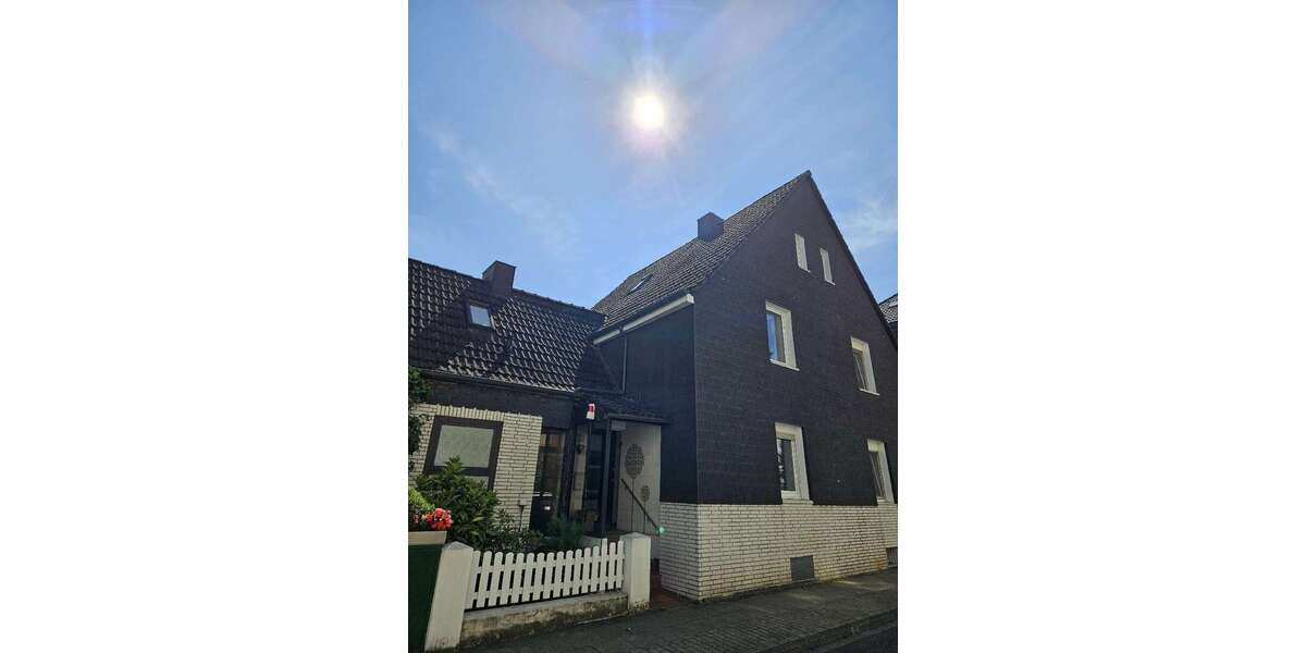 Einfamilienhaus Essen Stadtbezirk VII - 4 Zimmer, 118 m&sup2;, 260.000&euro; | Angebot:18530101