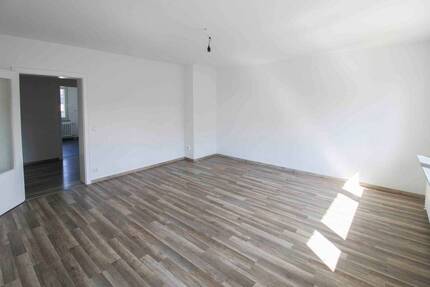 Wohnung Duisburg Rumeln-Kaldenhausen - 3 Zimmer, 74 m&sup2;, 165.000&euro; | Angebot:26143309