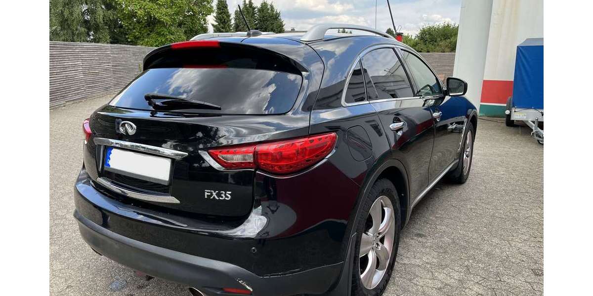 INFINITI FX 195.000 km 7.000 &euro; Essen 45277