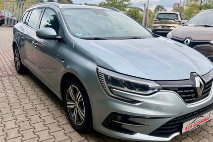 Renault Megane 66.210 km 14.300 &euro; Moers 47445