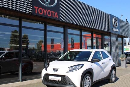 Toyota Aygo (X) 60.192 km 9.750 &euro; Moers 47441