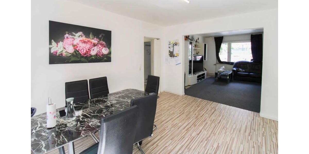 Etagenwohnung Duisburg Hamborn - 5 Zimmer, 120 m&sup2;, 175.000&euro; | Angebot:26241869