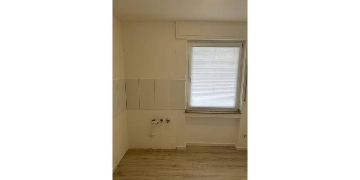 Etagenwohnung Krefeld Uerdingen - 1 Zimmer, 45 m&sup2;, 550&euro; | Angebot:26188325