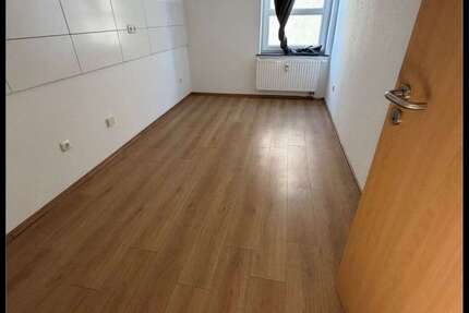Wohnung Gelsenkirchen Ückendorf - 4 Zimmer, 72 m&sup2;, 575&euro; | Angebot:26365548