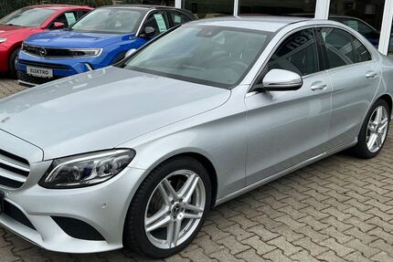 Mercedes-Benz C 220 82.000 km 24.950 &euro; Moers 47447