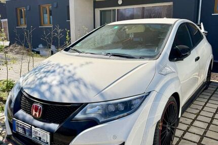 Honda Civic 173.000 km 21.500 &euro; Oberhausen 46119