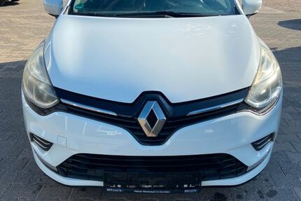 Renault Clio 190.000 km 3.900 &euro; Duisburg 47239