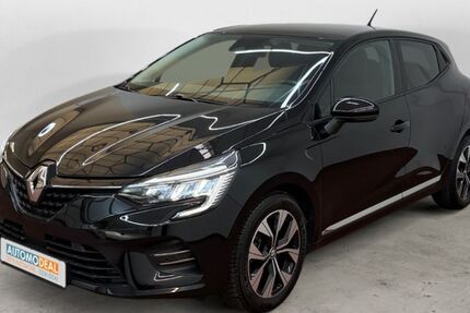 Renault Clio 47.989 km 14.489 &euro; Moers 47445