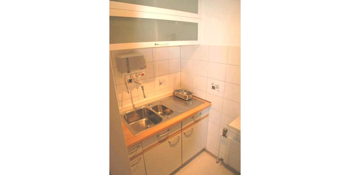 Etagenwohnung Krefeld Bockum - 1 Zimmer, 30 m&sup2;, 345&euro; | Angebot:26236984