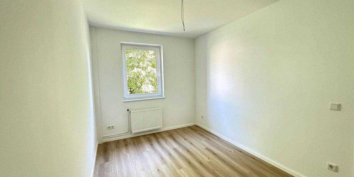 Etagenwohnung Oberhausen Eisenheim - 3 Zimmer, 81 m&sup2;, 600&euro; | Angebot:26787679