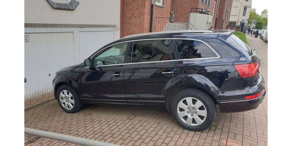 Audi Q7 305.000 km 8.900 &euro; Krefeld 47805