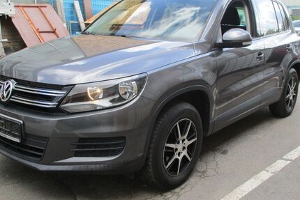 VW Tiguan 148.000 km 5.900 &euro; Mülheim an der Ruhr 45472