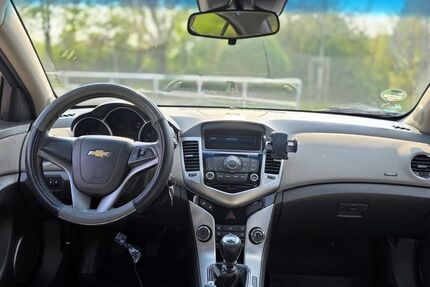 Chevrolet Cruze 157.722 km 3.300 &euro; Essen 45143