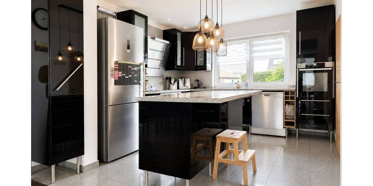 Einfamilienhaus Alpen - 8 Zimmer, 231 m&sup2;, 645.000&euro; | Angebot:26791168