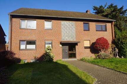 Haus Moers - 12 Zimmer, 295 m&sup2;, 485.000&euro; | Angebot:26188343