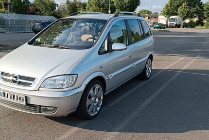 Opel Zafira 162.000 km 2.500 &euro; Krefeld 47809