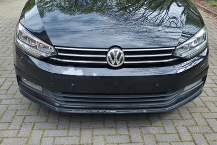 VW Touran 255.000 km 10.900 &euro; Duisburg 47178