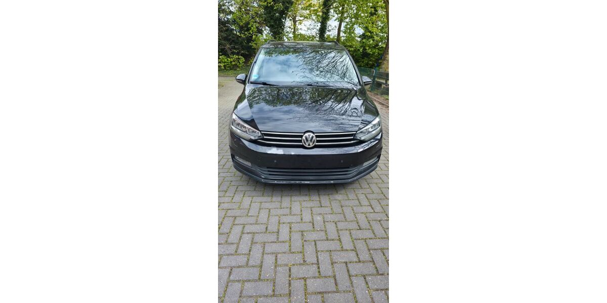 VW Touran 255.000 km 11.500 &euro; Duisburg 47178