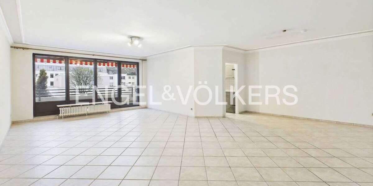 Etagenwohnung Krefeld Cracau - 3 Zimmer, 135 m&sup2;, 215.000&euro; | Angebot:26110202