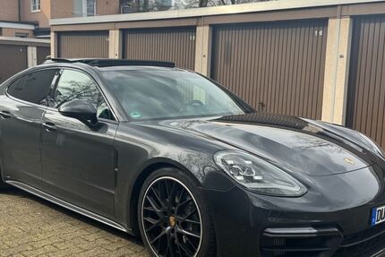 Porsche Panamera 111.300 km 55.990 &euro; Duisburg 47166