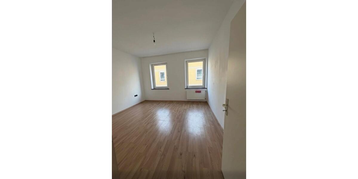Etagenwohnung Krefeld - 2 Zimmer, 52 m&sup2;, 880&euro; | Angebot:25333160