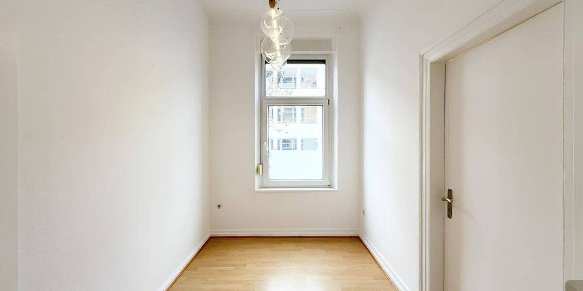 Etagenwohnung Krefeld Stadtmitte - 3 Zimmer, 72 m&sup2;, 620&euro; | Angebot:26154126