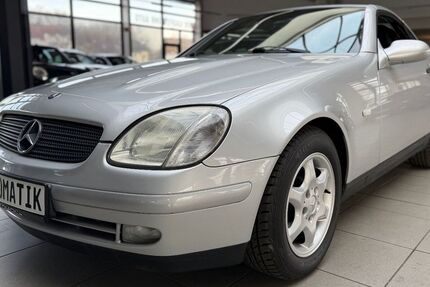 Mercedes-Benz SLK 200 82.427 km 6.490 &euro; Bottrop 46236