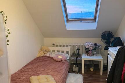 Wohnung Krefeld Dießem - 5 Zimmer, 60 m&sup2;, 360&euro; | Angebot:26034995