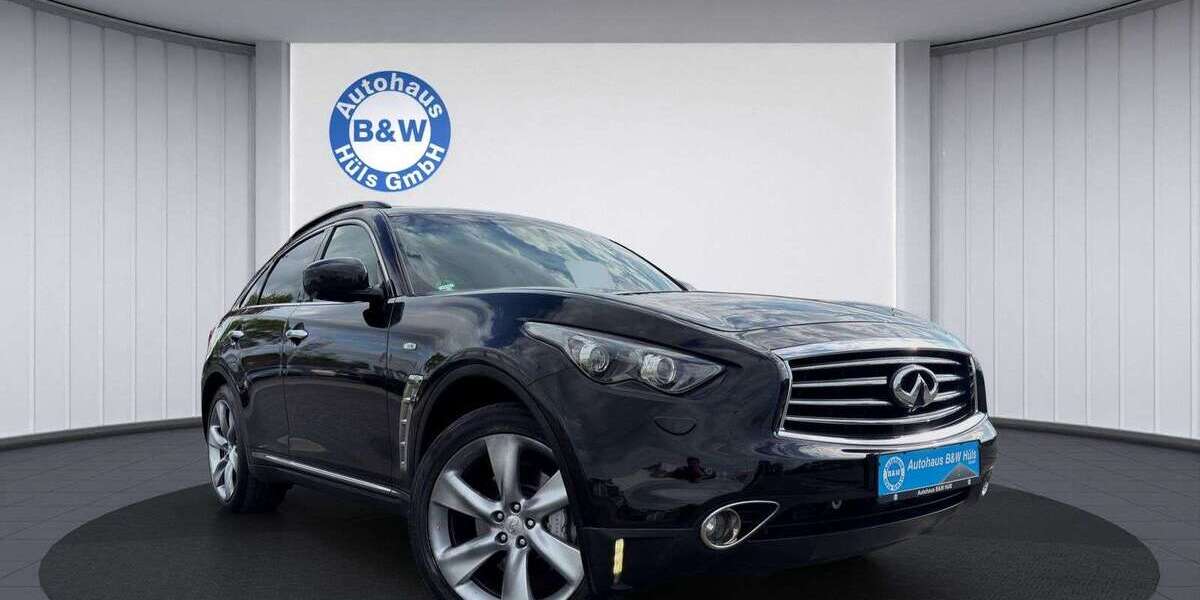 INFINITI QX70 139.839 km 12.899 &euro; Krefeld 47805