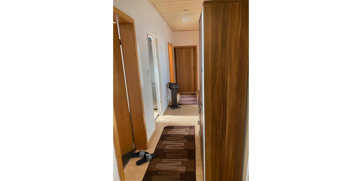 Dachgeschoßwohnung Duisburg Beeck - 3 Zimmer, 80 m&sup2;, 844&euro; | Angebot:25925584