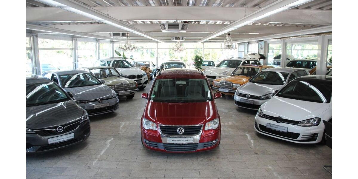 VW Touran 235.000 km 3.490 &euro; Essen 45356