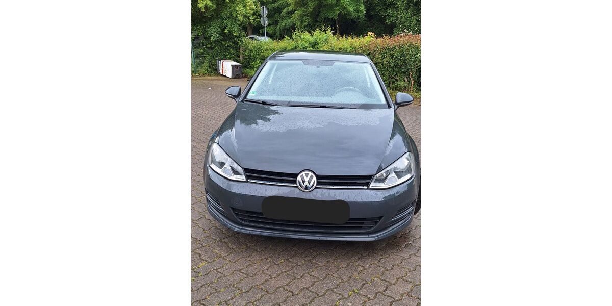 VW Golf 136.000 km 5.800 &euro; Hamminkeln 46499