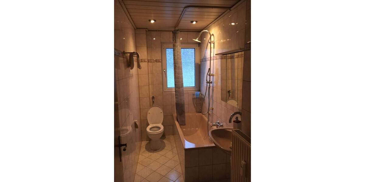 Etagenwohnung Gelsenkirchen Buer - 3 Zimmer, 63 m&sup2;, 450&euro; | Angebot:25667214